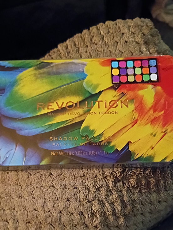 Makeup Revolution Other - Revolution Makeup Revolution London Eyeshadow Palette